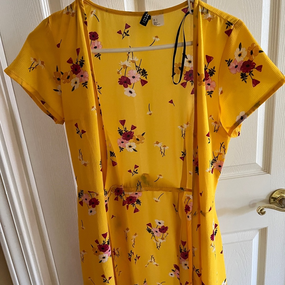 H&M yellow dress